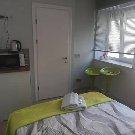 міні-смарт,10 хв пішком від жд вокзалу Leópolis