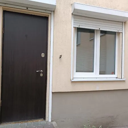 міні-смарт,10 хв пішком від жд вокзалу *